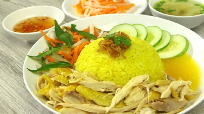 com-ga-bao-nhieu-calo com-ga-bao-nhieu-calo
