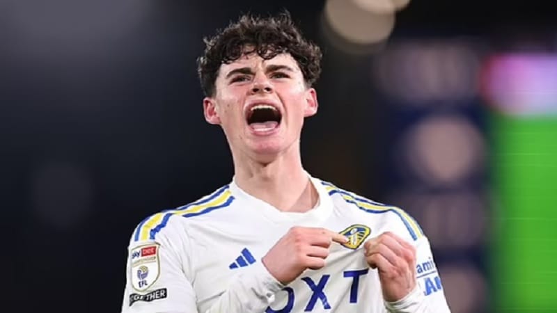 thong-tin-cau-thu-archie-gray-1