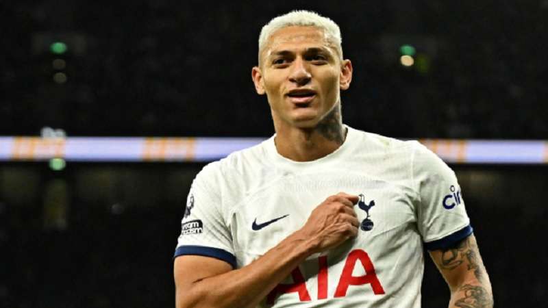 thong-tin-cau-thu-richarlison-2