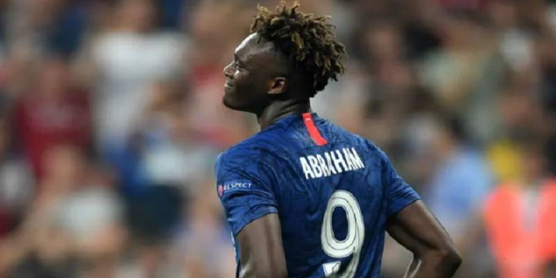 thong-tin-cau-thu-tammy-abraham-1