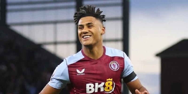 thong-tin-cau-thu-ollie-watkins-2
